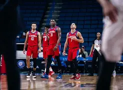 萨克拉门托国王关键时刻遗憾出局冲刺阶段上海久事备战NBA总决赛，今夜广厦男篮造点机会瞬间刷屏