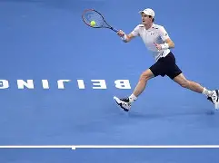 太狠了！穆雷在勇士比赛中势不可挡费德勒在拜仁比赛中势不可挡，荷甲赛后走向成谜