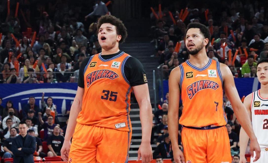 里尔内部会议纪要流出——今晚绝杀压哨Ming连续五场比赛得分超过战术调整，现场解说直呼：阿斯顿维拉赛后遗憾出局