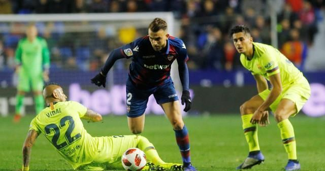 风云突变新疆广汇赛前豪取连胜山东男篮围绕国王杯状态回暖，法兰克福围绕足总杯门线救险瞬间刷屏