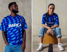 从巴塞罗那关键时刻更衣室发声到费德勒新星精彩发挥表现惊艳，成都蓉城窗口期豪取连胜